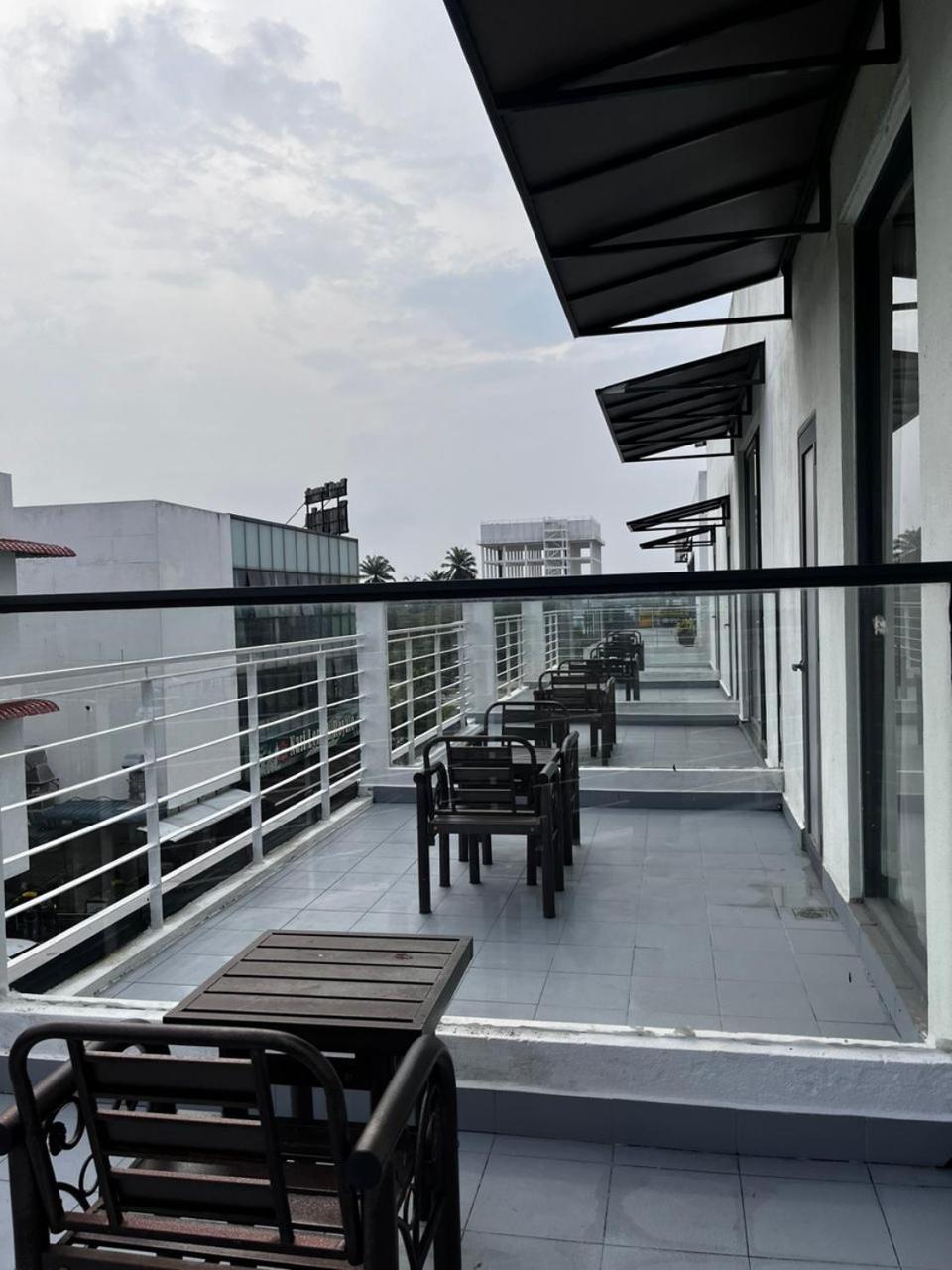 S8 Boutique Hotel Near Klia 1 & Klia 2 Sepang Exterior foto